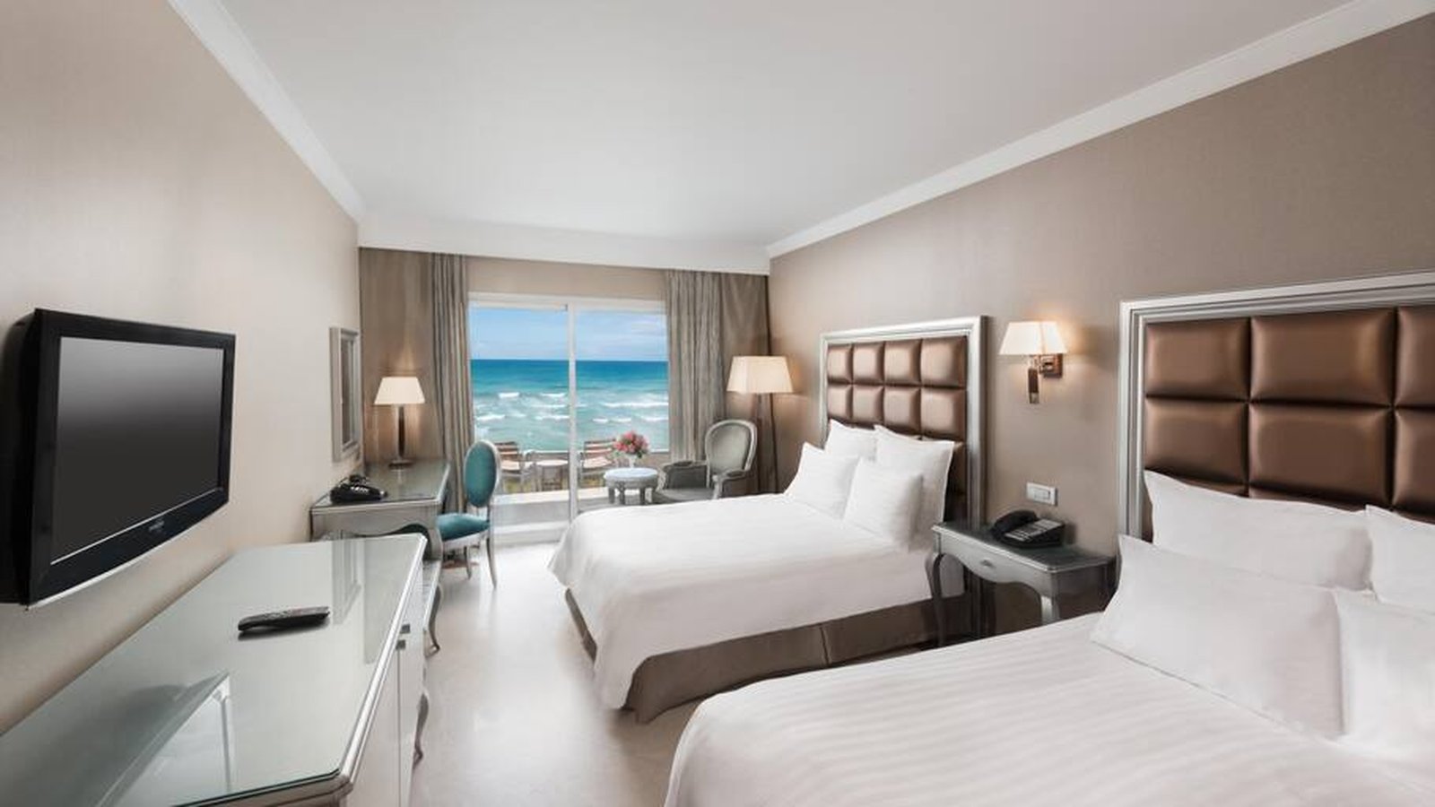Hilton Alexandria Corniche