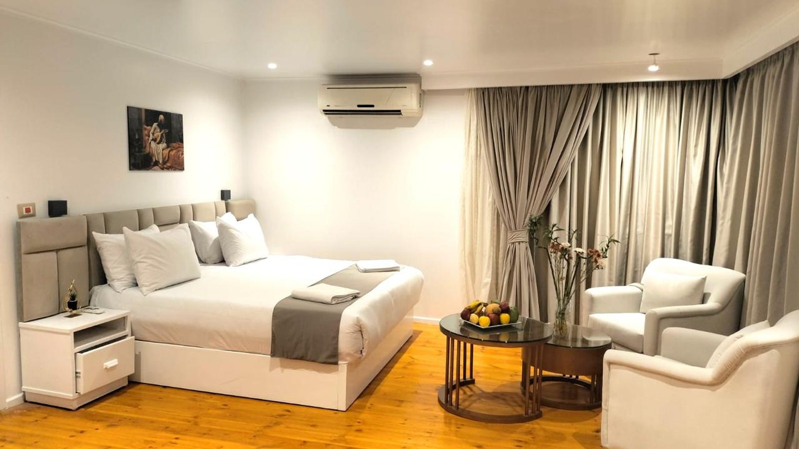 Zahra Dahabiya Nile Cruise