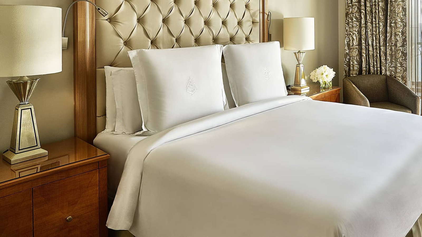 Four Seasons Cairo at Nile Plaza