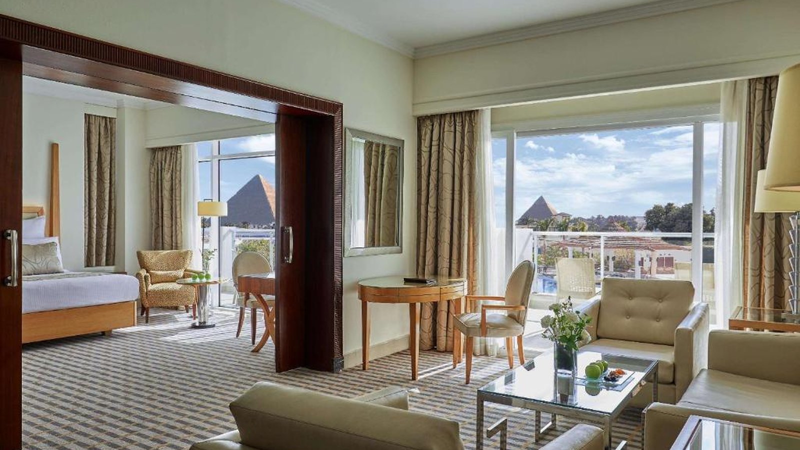 Steigenberger Pyramids Cairo Hotel