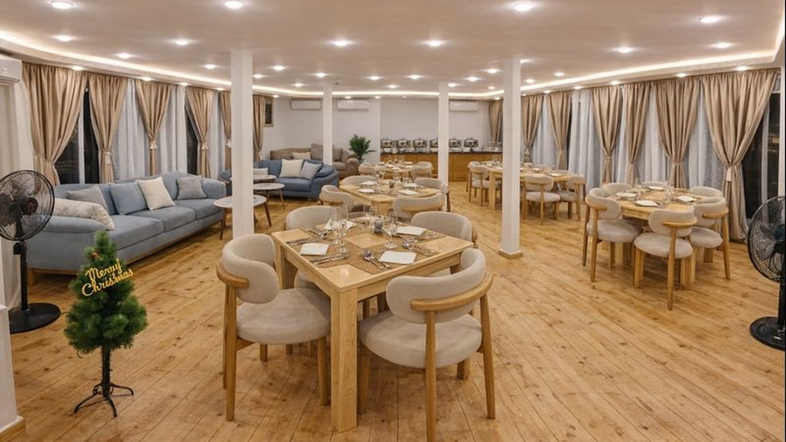 Skyline Luxury Dahabia