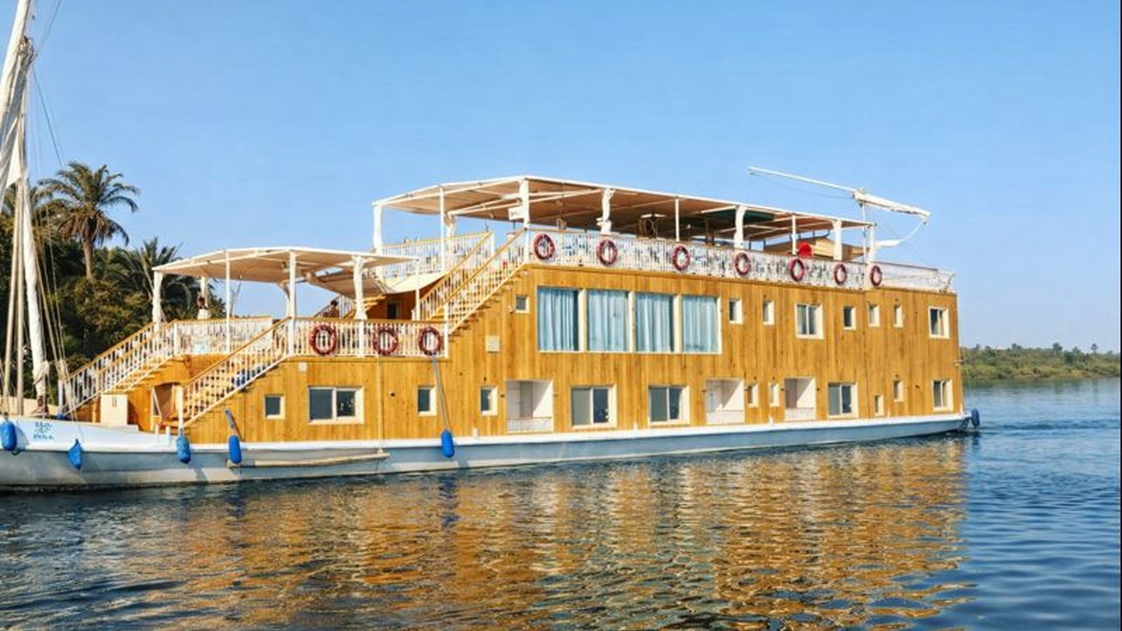 Skyline Luxury Dahabia