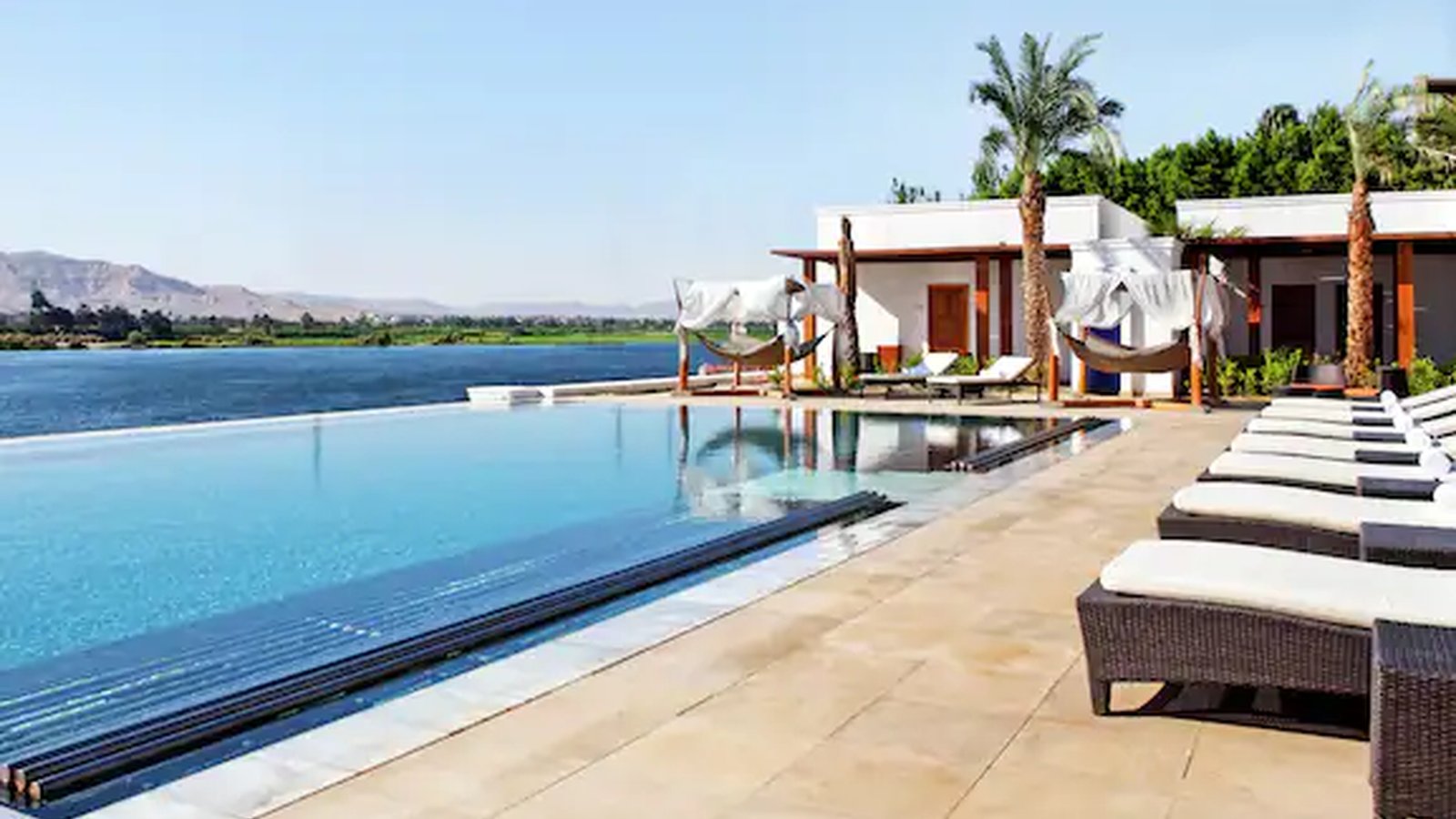 Hilton Luxor Resort & Spa