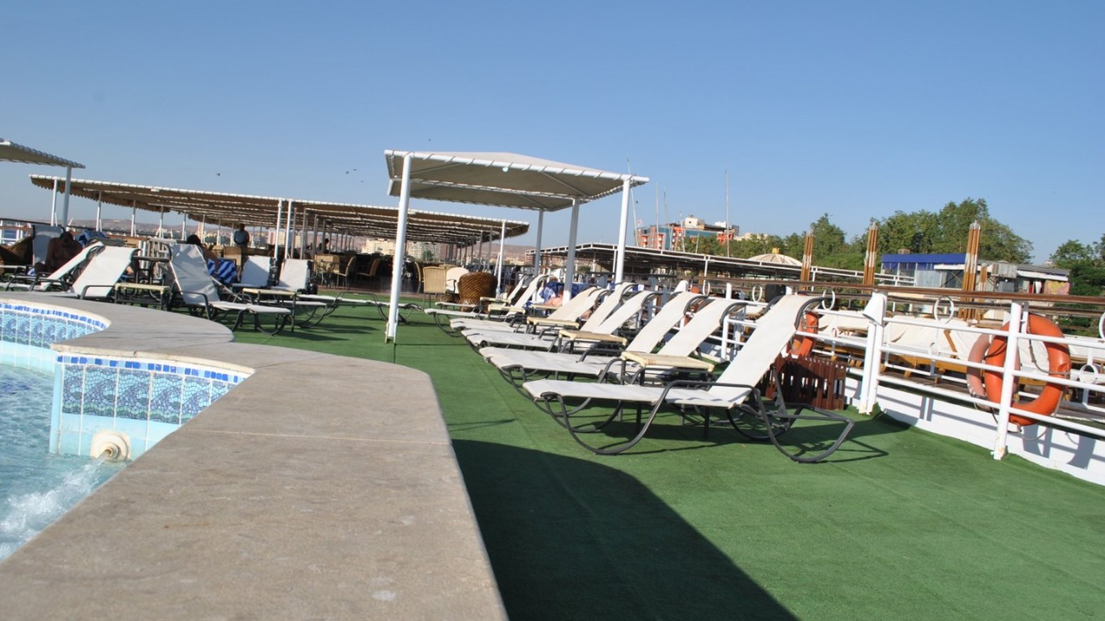 M-S QUEEN TI-YI NILE CRUISE