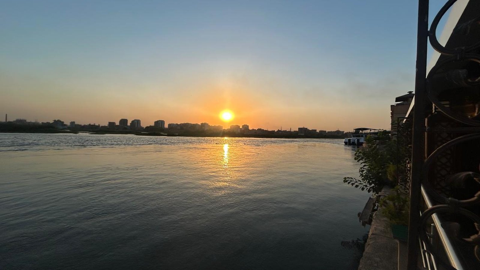 Skyline Boutique Hotel