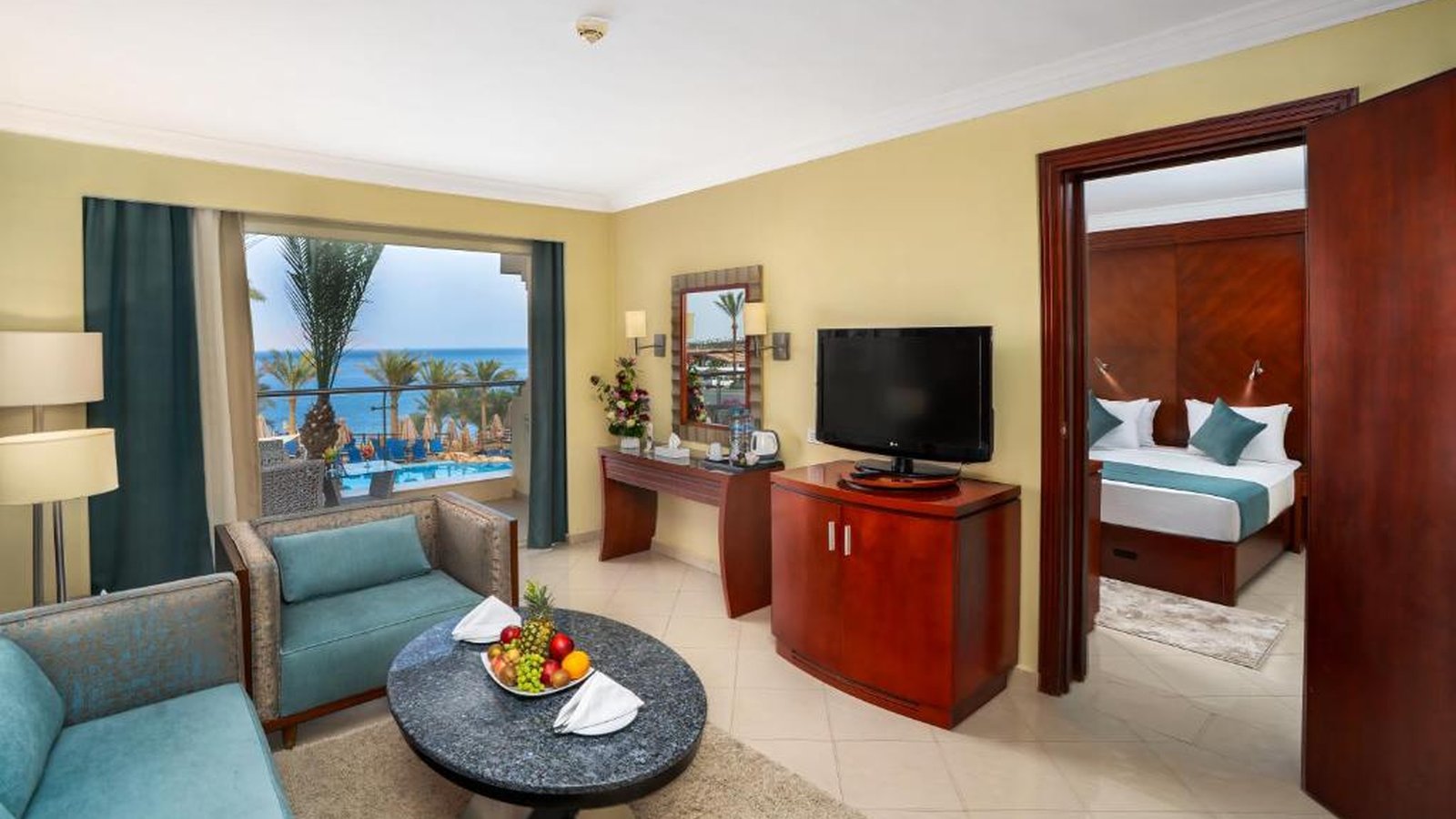 Xperience Sea Breeze Resort